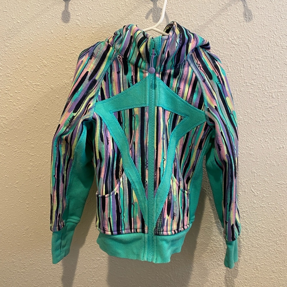 Girls thick cozy Ivivva Scuba zip hooded sweatshirt size 6